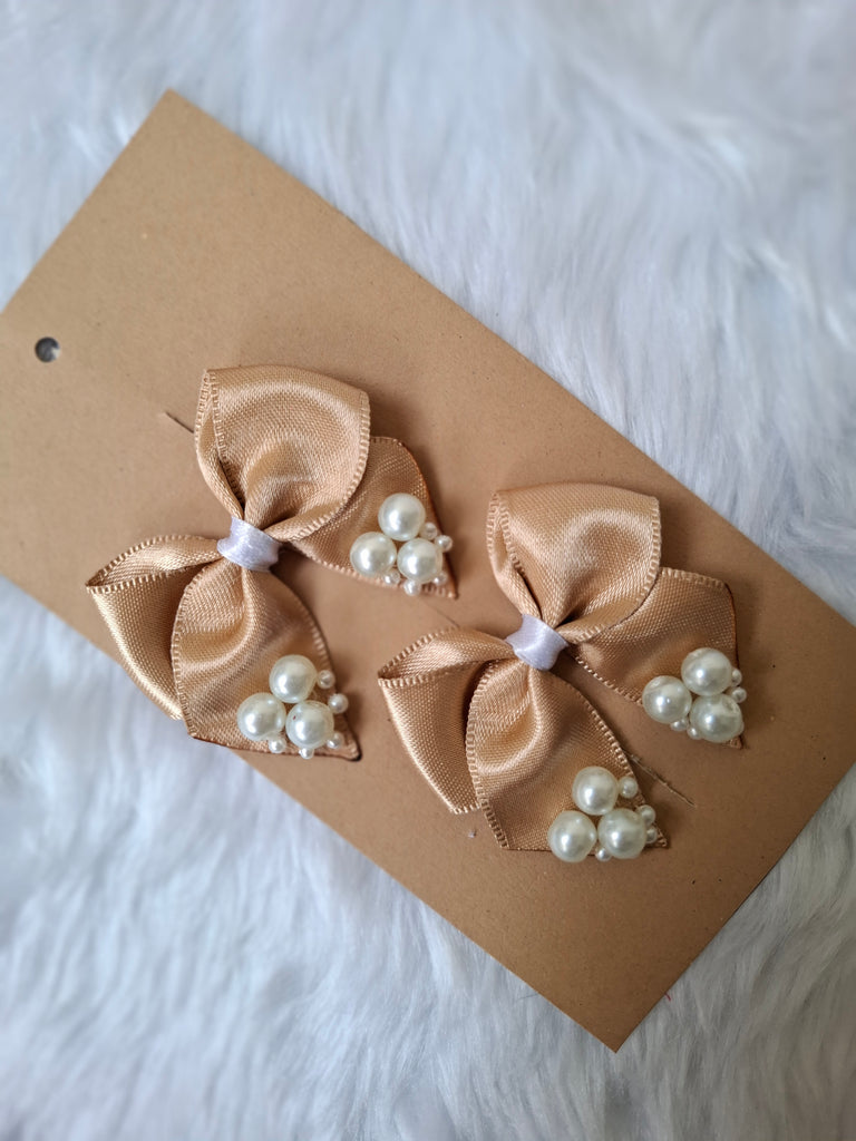 Creamy Gold Bubble Bliss Bow