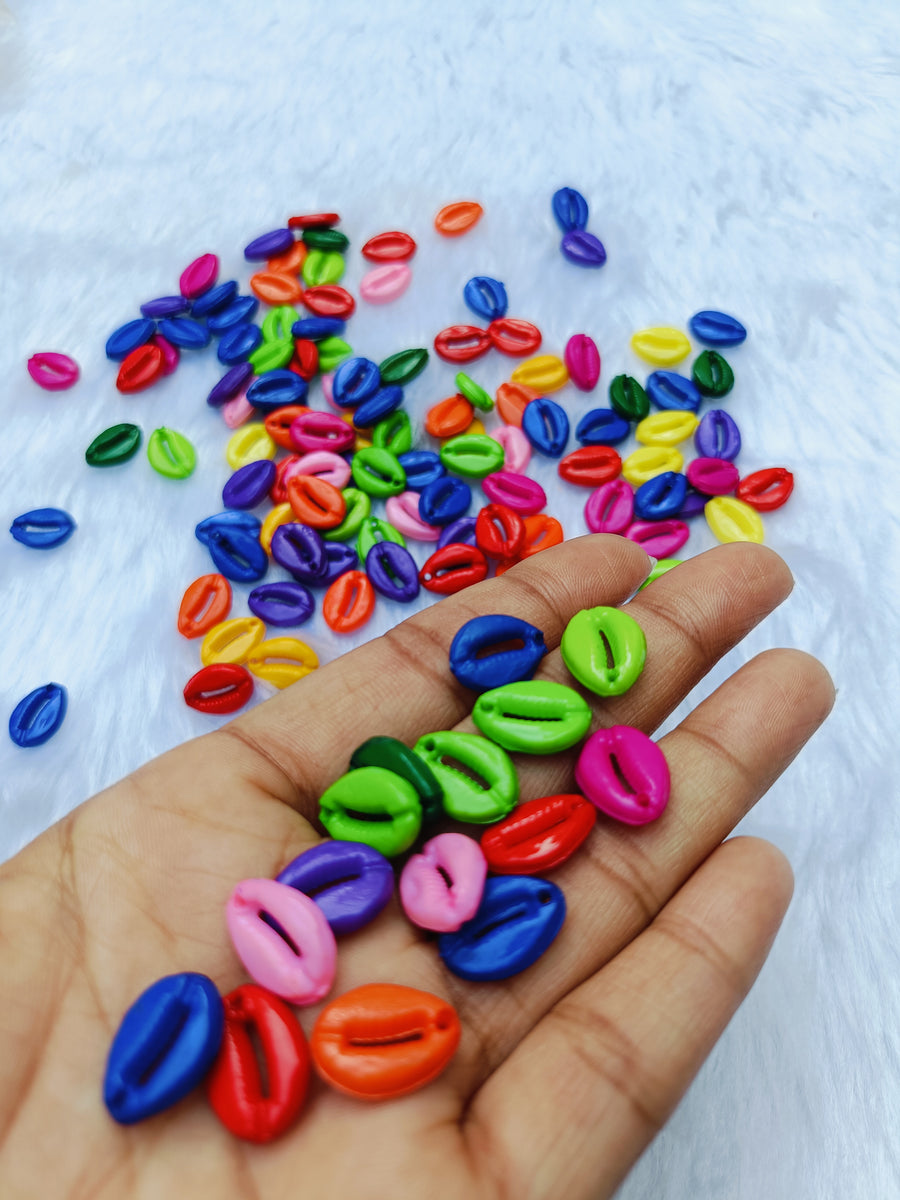 Moody Colour Cowrie- 100 gram