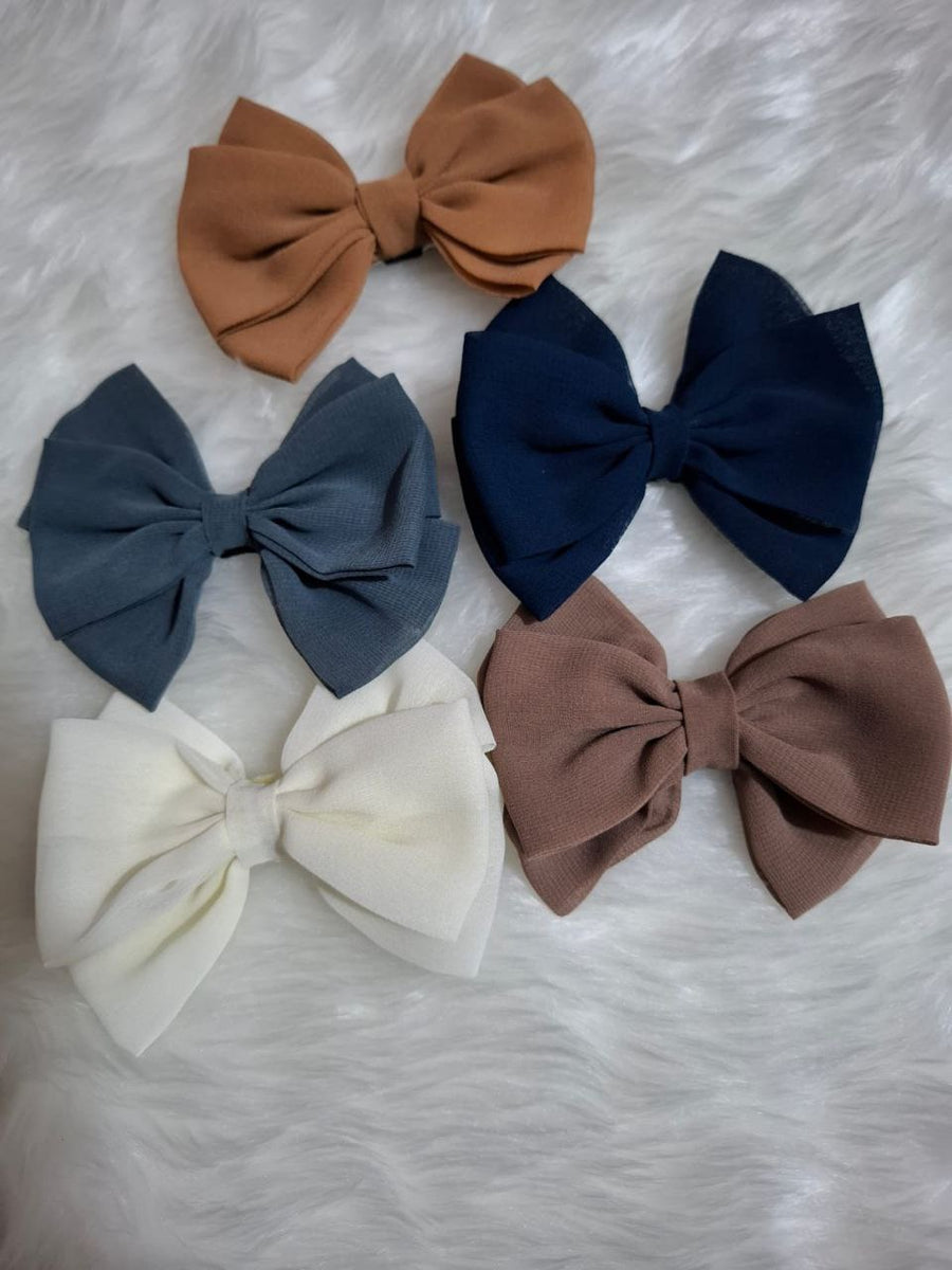 Black Looplush Bow